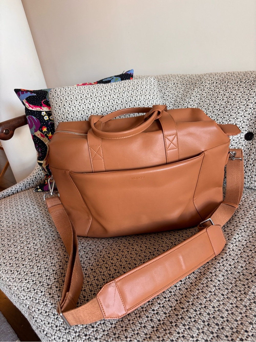 Structured Tan Travel Weekender Bag with Detachable Strap